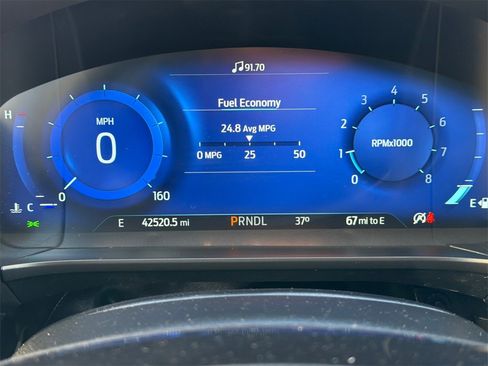 Used 2022 Ford Escape Titanium image 23