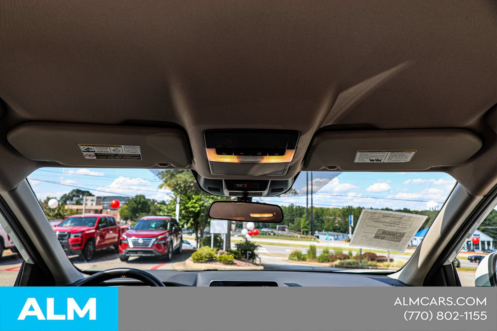 Used 2025 Nissan Rogue SV FWD image 44