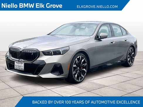 Used 2026 BMW i5 eDrive40 w/ M Sport Package image 1