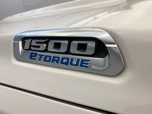 Used 2022 RAM 1500 Big Horn AWD/4WD image 13