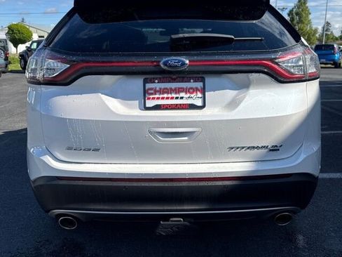 Used 2018 Ford Edge Titanium w/ Equipment Group 302A AWD/4WD image 7