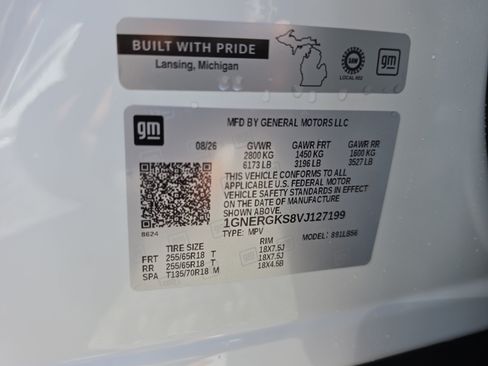 New 2027 Chevrolet Traverse LT w/ Driver Confidence Package FWD image 40