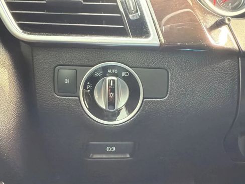 Used 2017 Mercedes-Benz GLS 450 4MATIC image 14