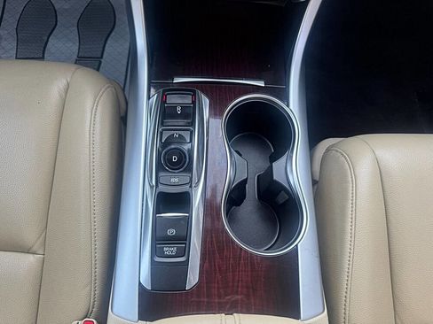 Used 2015 Acura TLX V6 image 20