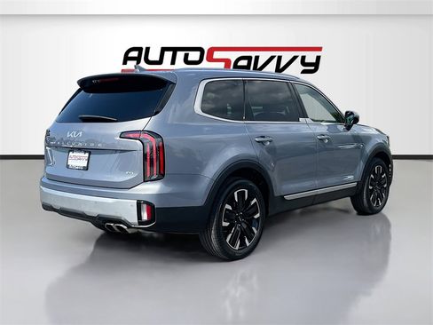 Used 2024 Kia Telluride SX Prestige image 7