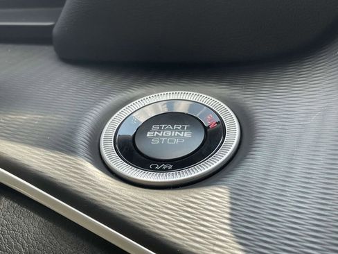 New 2025 Jeep Grand Cherokee Laredo image 15