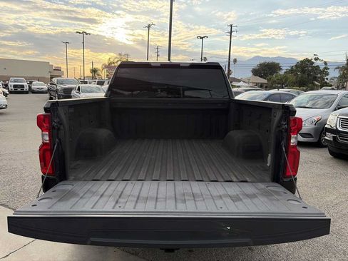 Used 2021 Chevrolet Silverado 1500 Custom RWD image 19