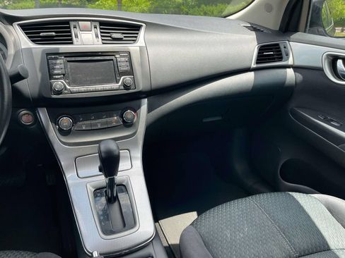 Used 2015 Nissan Sentra SR w/ Protection Package FWD image 15