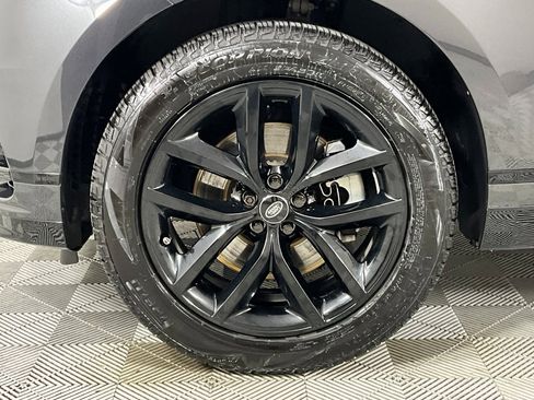 Used 2025 Land Rover Range Rover Velar Dynamic SE image 29