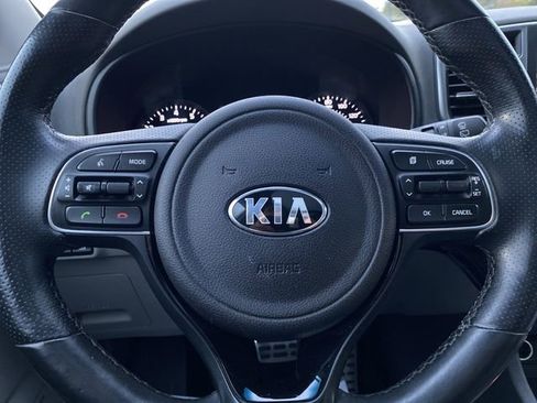 Used 2018 Kia Sportage SX image 18