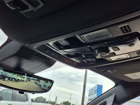 New 2026 Chevrolet Tahoe High Country AWD/4WD image 27