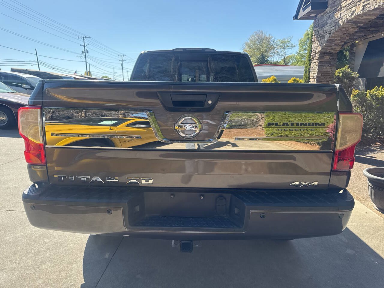 Used 2016 Nissan Titan Platinum Reserve AWD/4WD image 4