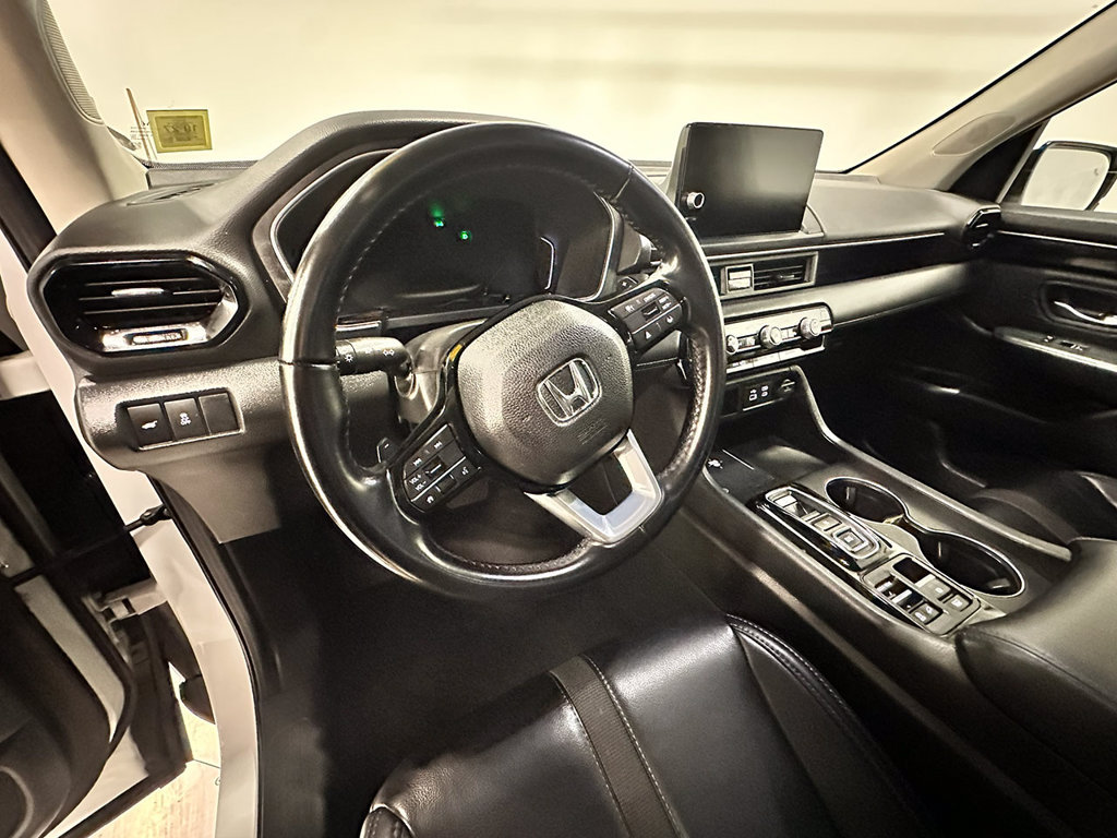 Used 2025 Honda Pilot EX-L image 23