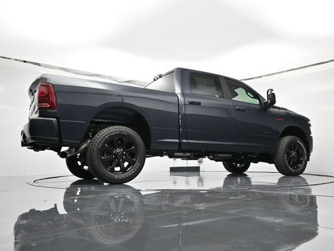 New 2026 RAM 2500 Big Horn AWD/4WD image 40