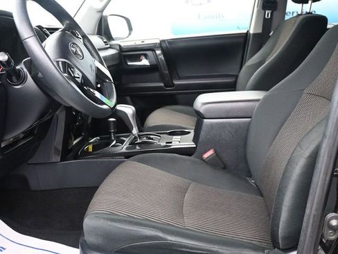 Used 2024 Toyota 4Runner TRD Off-Road image 12