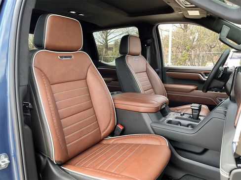 Used 2025 GMC Sierra 1500 Denali Ultimate image 26