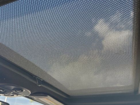 Used 2018 FIAT 500 e w/ Esport Package image 13