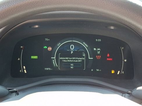 Used 2025 Toyota Camry LE FWD image 21