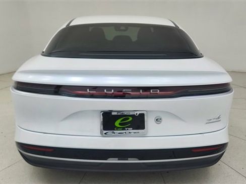 Used 2024 Lucid Air Touring image 5