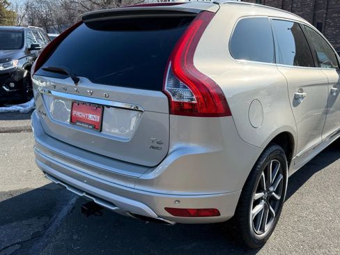 Used 2017 Volvo XC60 T6 Dynamic w/ Preferred Option Package image 9