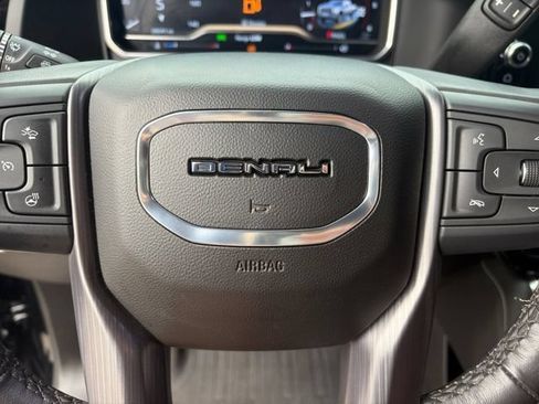 Used 2024 GMC Sierra 3500 Denali Ultimate AWD/4WD image 7