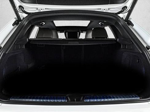 New 2025 Audi Q5 Premium Plus image 6