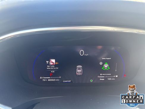 Used 2026 Acura MDX w/ Technology Package image 17