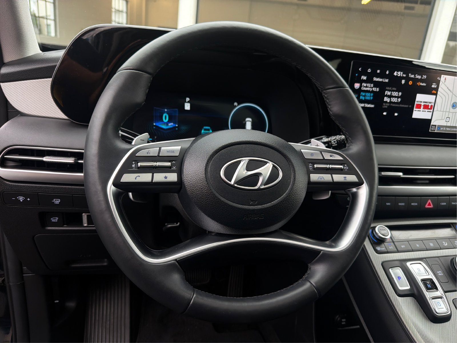 Used 2024 Hyundai Palisade SEL w/ Premium Package AWD/4WD image 18