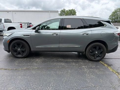 Used 2023 Buick Enclave Essence w/ Sport Touring Edition AWD/4WD image 6