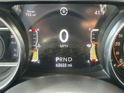 Used 2021 Jeep Wrangler Unlimited Sahara w/ Uconnect 4C Nav & Sound Group image 12