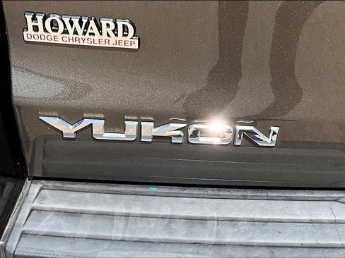 Used 2015 GMC Yukon SLE w/ HD Trailering Package AWD/4WD image 29