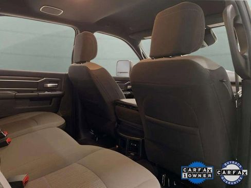 Used 2024 RAM 2500 Big Horn w/ Safety Group image 18