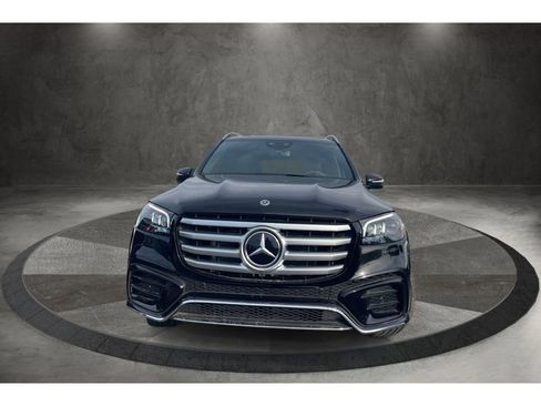 New 2024 Mercedes-Benz GLS 450 4MATIC image 8