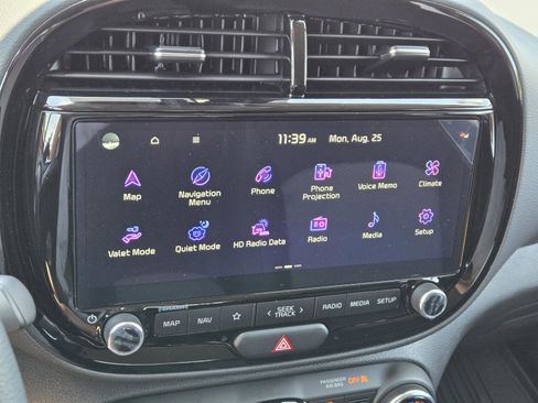 New 2025 Kia Soul S image 25