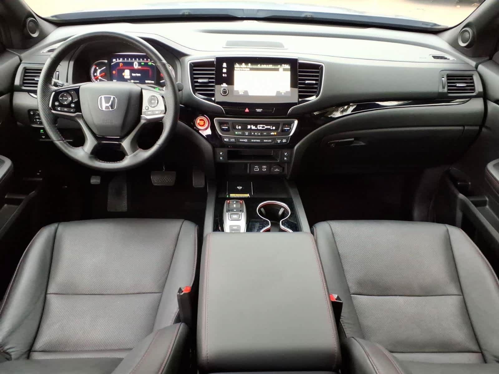 Used 2024 Honda Passport Black Edition image 10