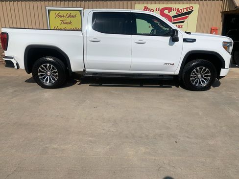 Used 2020 GMC Sierra 1500 AT4 w/ AT4 Premium Package AWD/4WD image 6