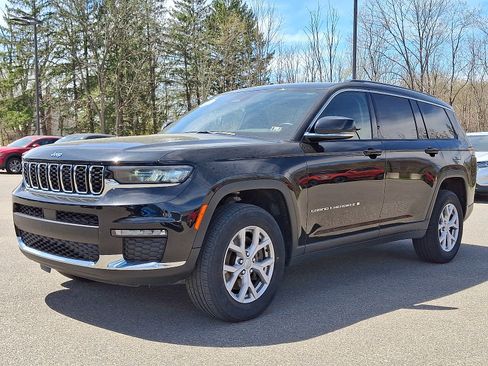 Used 2021 Jeep Grand Cherokee L Limited image 3