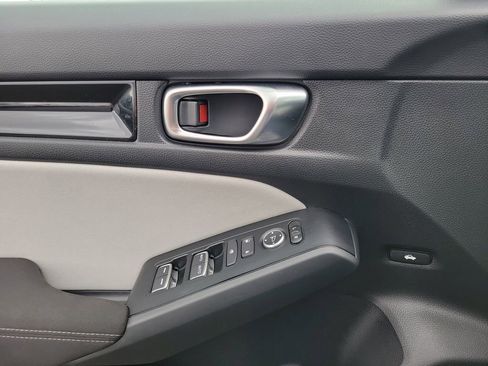Used 2025 Honda Civic Sport image 20