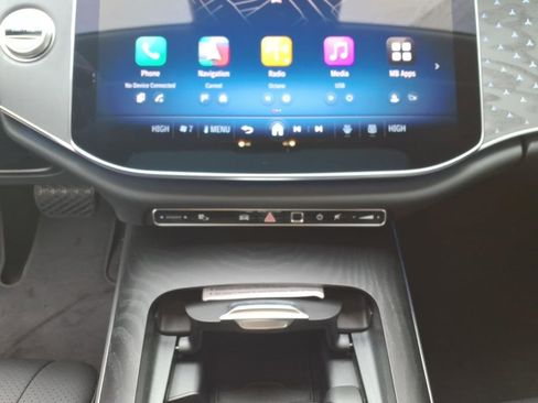 New 2026 Mercedes-Benz E 350 4MATIC Sedan image 23