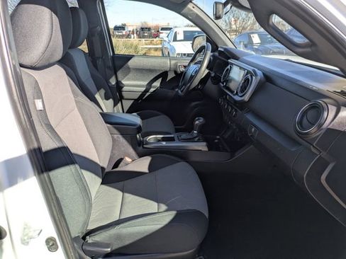 Used 2023 Toyota Tacoma TRD Off-Road image 29