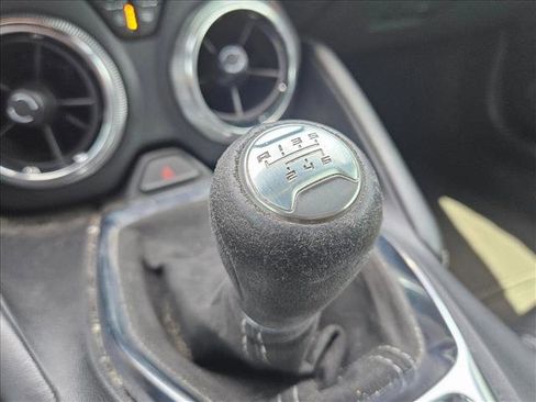 Used 2021 Chevrolet Camaro LT w/ 1LE Track Performance Package image 10