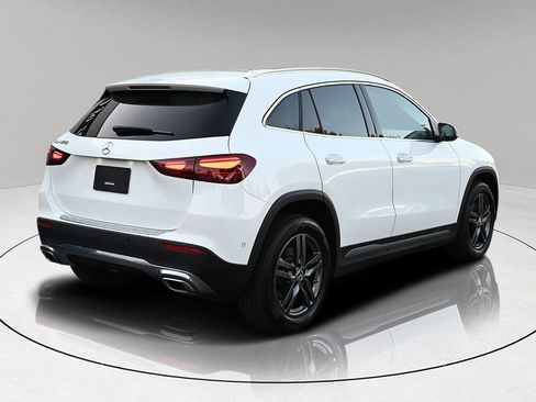 Certified 2025 Mercedes-Benz GLA 250 image 6