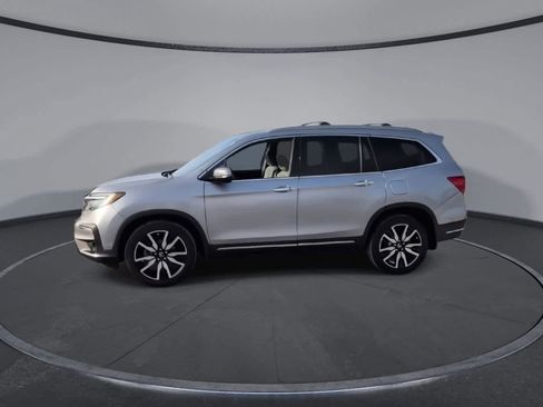 Used 2020 Honda Pilot Touring image 4