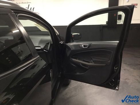 Used 2019 Ford EcoSport SE image 39