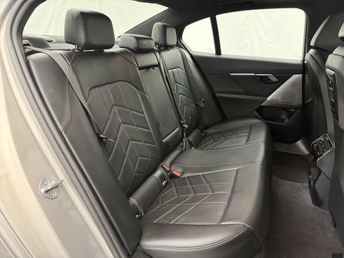Used 2024 BMW 530i xDrive AWD/4WD image 50