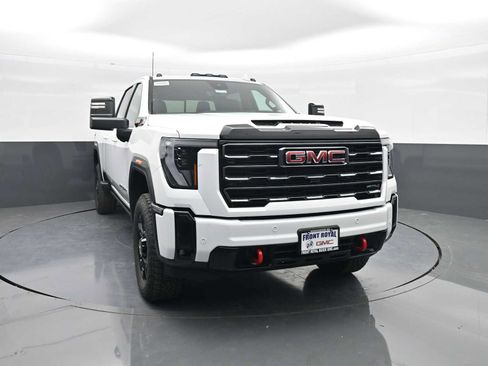 New 2025 GMC Sierra 2500 AT4 w/ AT4 Premium Plus Package image 2
