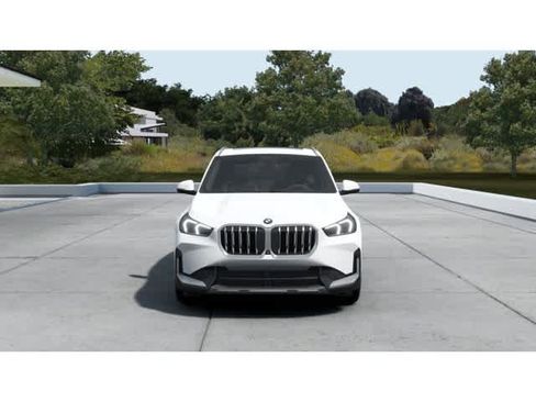 New 2025 BMW X1 xDrive28i w/ Convenience Package image 3