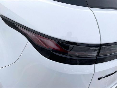 Used 2026 Land Rover Range Rover Evoque S image 23