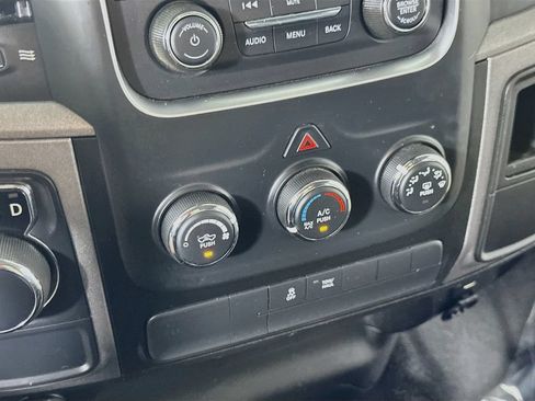 Used 2020 RAM 1500 Tradesman RWD image 27