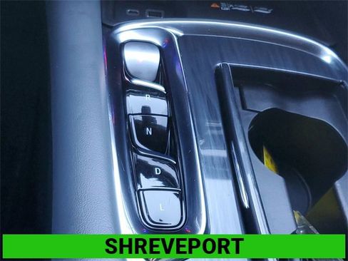 Certified 2024 Buick Enclave Premium image 16